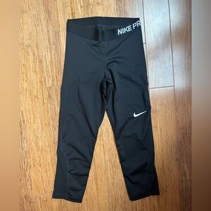 Nike Pro Womens Black Running Athletic Capri Leggings size XS